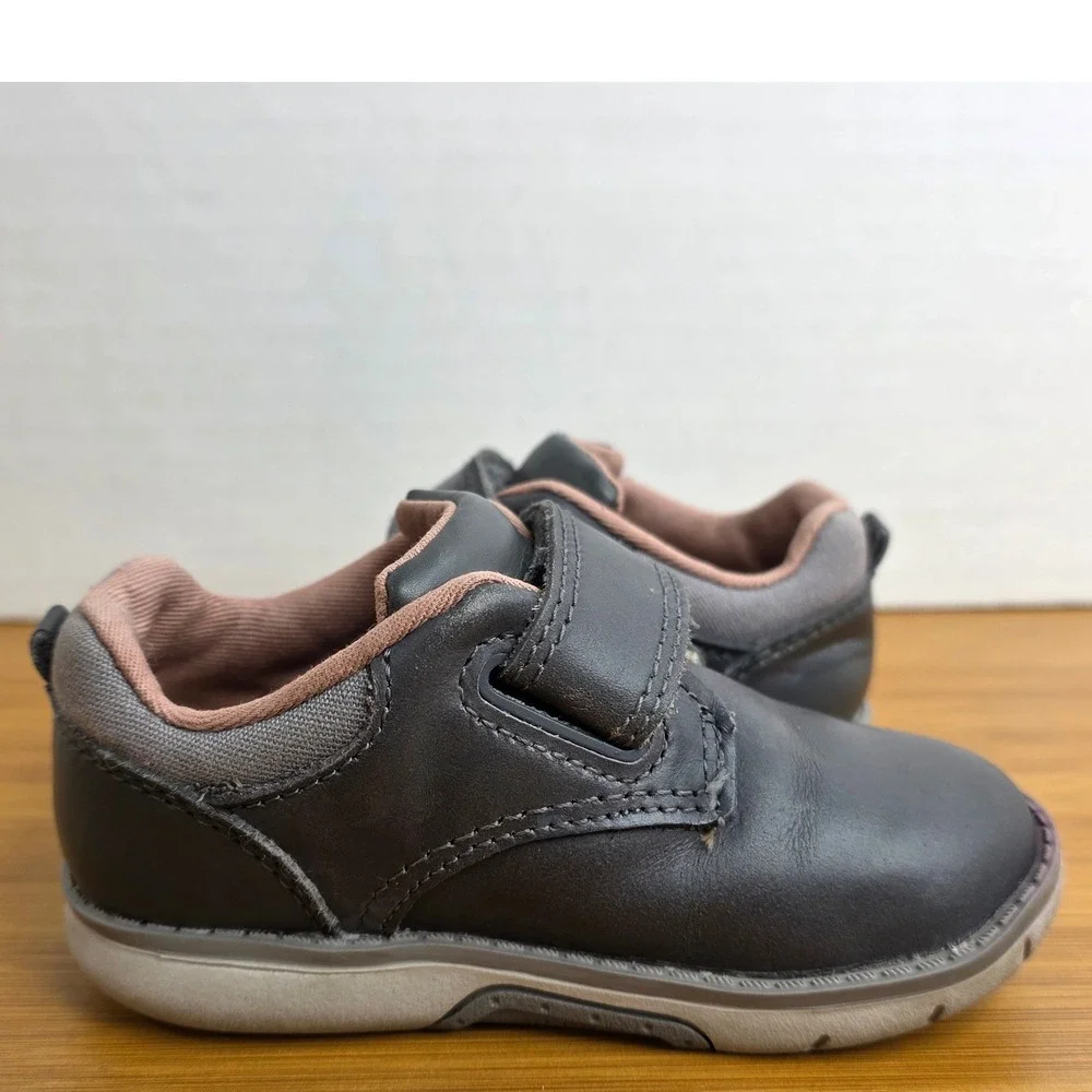 Stride Rite SRT Griffin Boys Gray Leather Sneakers Shoes BB018401 Size 6W